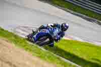 brands-hatch-photographs;brands-no-limits-trackday;cadwell-trackday-photographs;enduro-digital-images;event-digital-images;eventdigitalimages;no-limits-trackdays;peter-wileman-photography;racing-digital-images;trackday-digital-images;trackday-photos